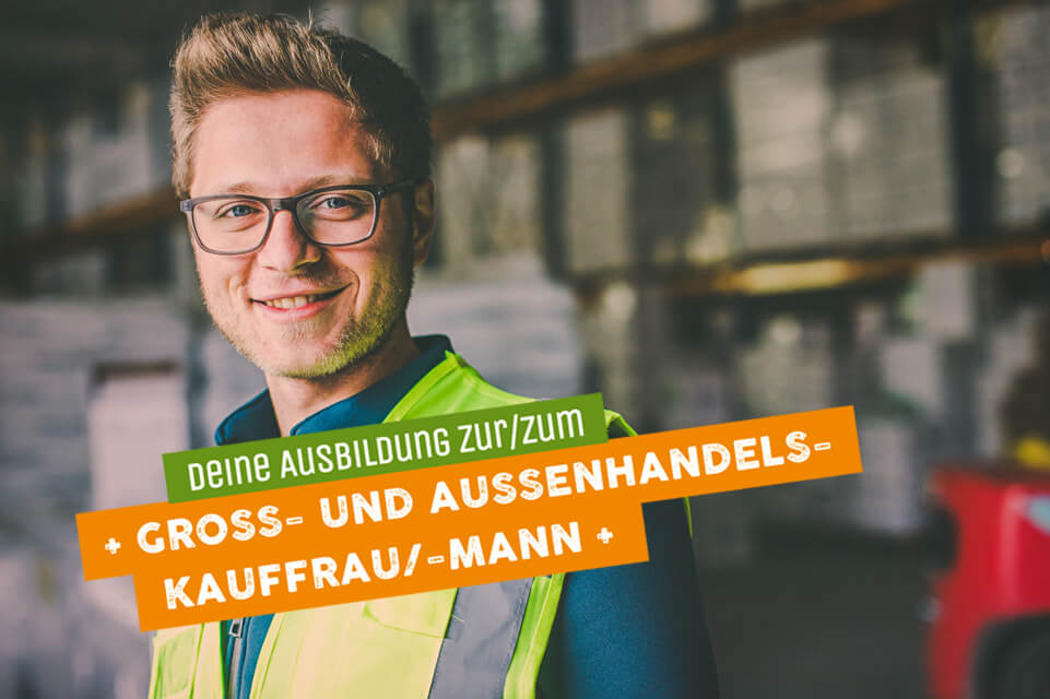 Mann mit Warnweste als Vertreter für Ausbildung zum Gross- und Aussenhandelskaufmann