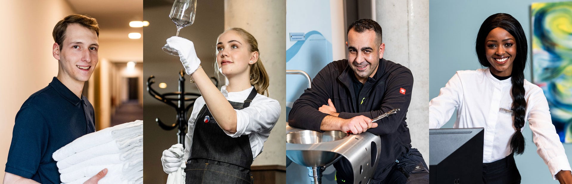 vier Mitarbeiter:innen bei der Arbeit